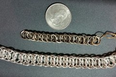 Two sizes of Columbus chain